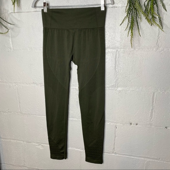 Olive Green Cut Out Perforated Workout Leggings Tights Size Small Medium - Picture 2 of 9